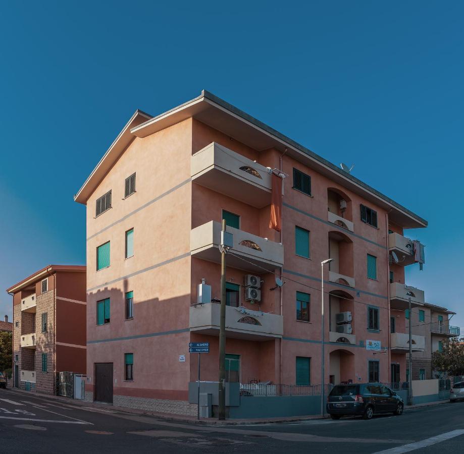 R&B Mediterraneo Bosa Buitenkant foto