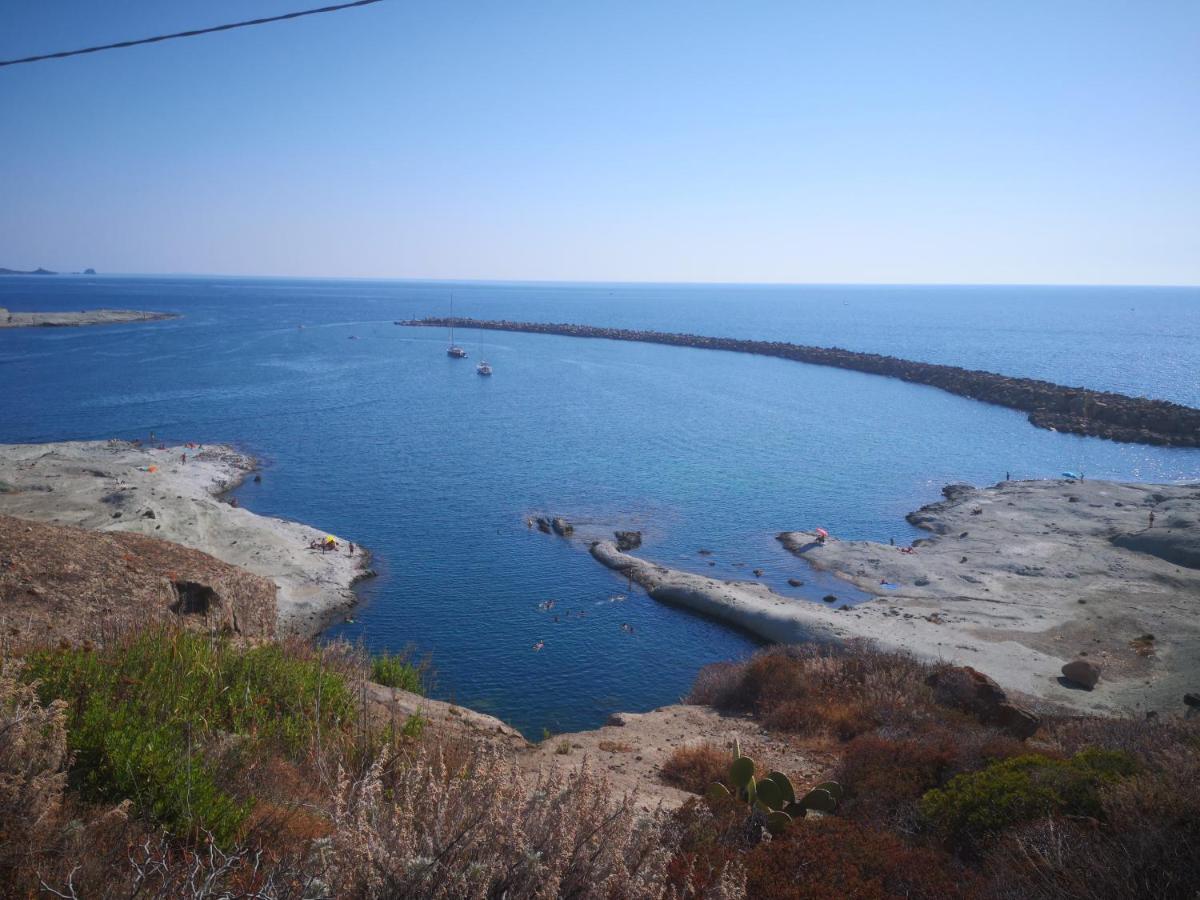 R&B Mediterraneo Bosa Buitenkant foto